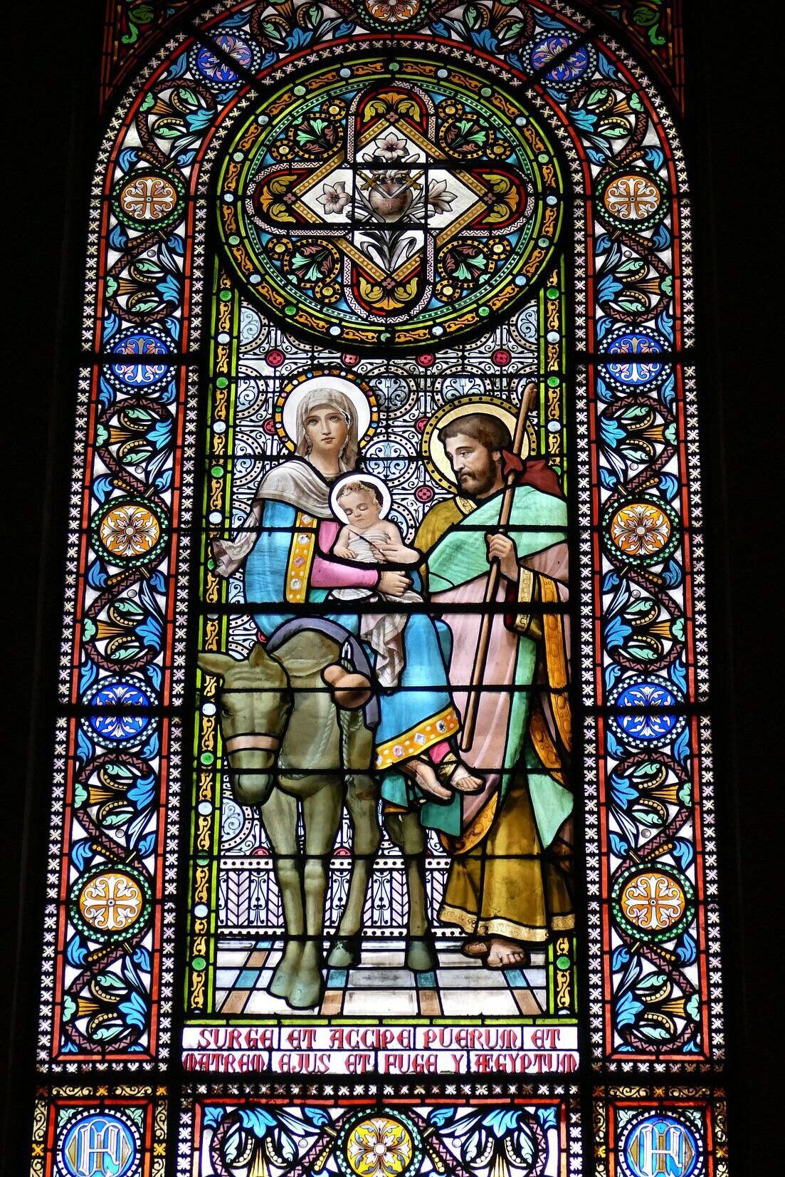 モンセラット修道院のステンドグラス