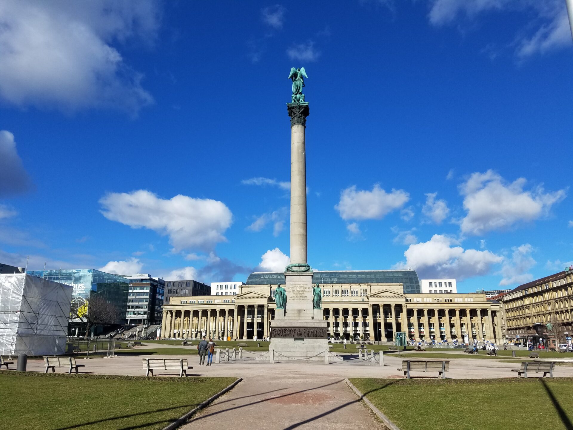 【ドイツ】シュツットガルトはどんな街?【自動車産業で栄えた街】|はゆみのパパ冒険記